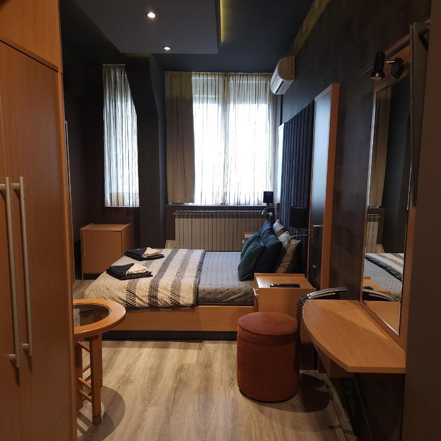 In Club Aparthotel Vrnjačka Banja Kültér fotó
