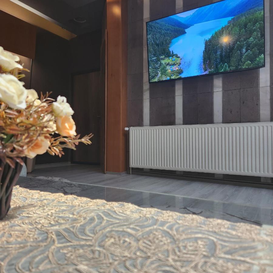 In Club Aparthotel Vrnjačka Banja Kültér fotó