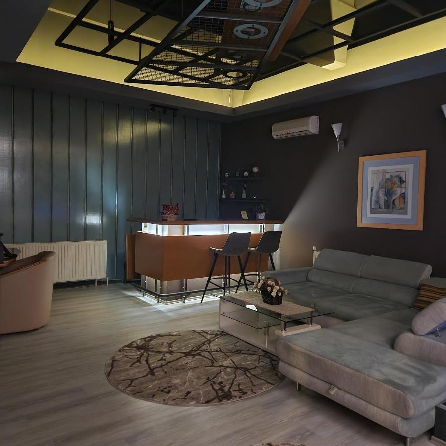 In Club Aparthotel Vrnjačka Banja Kültér fotó