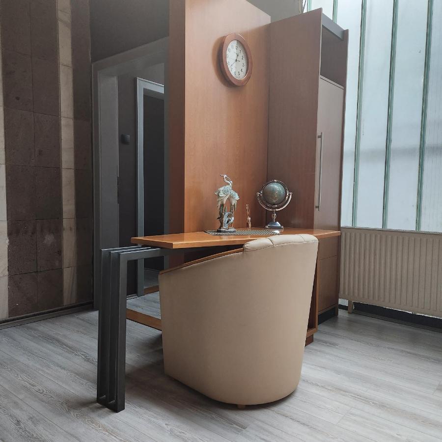 In Club Aparthotel Vrnjačka Banja Kültér fotó